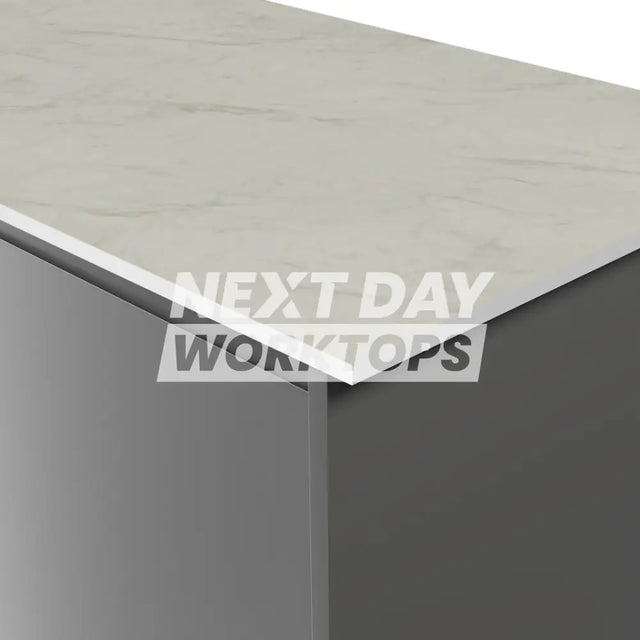 Aria F5018 Calacatta Cava - Satin NDF Texture - White Core